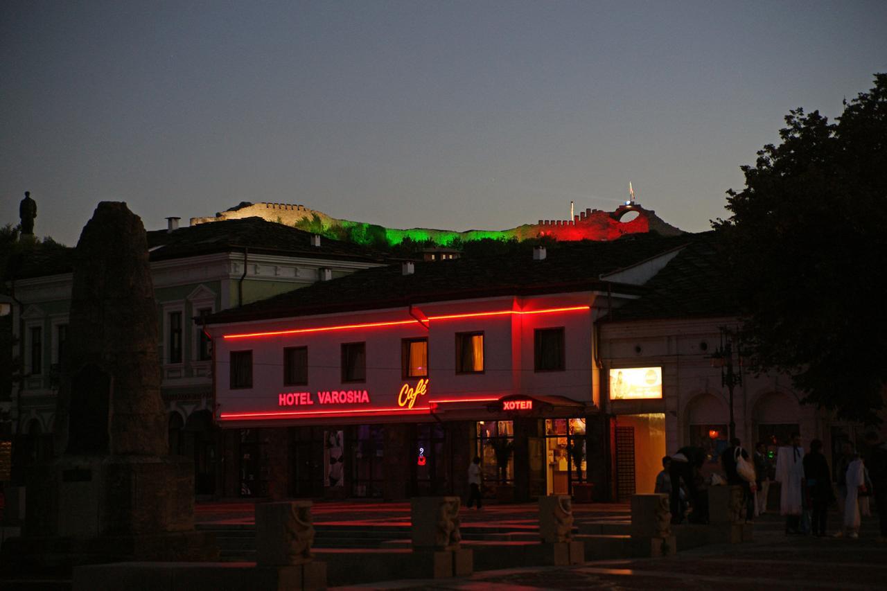 Hotel Varosha Lovech Exteriör bild